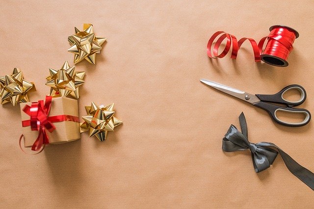 Ribbon, scissors, and bows